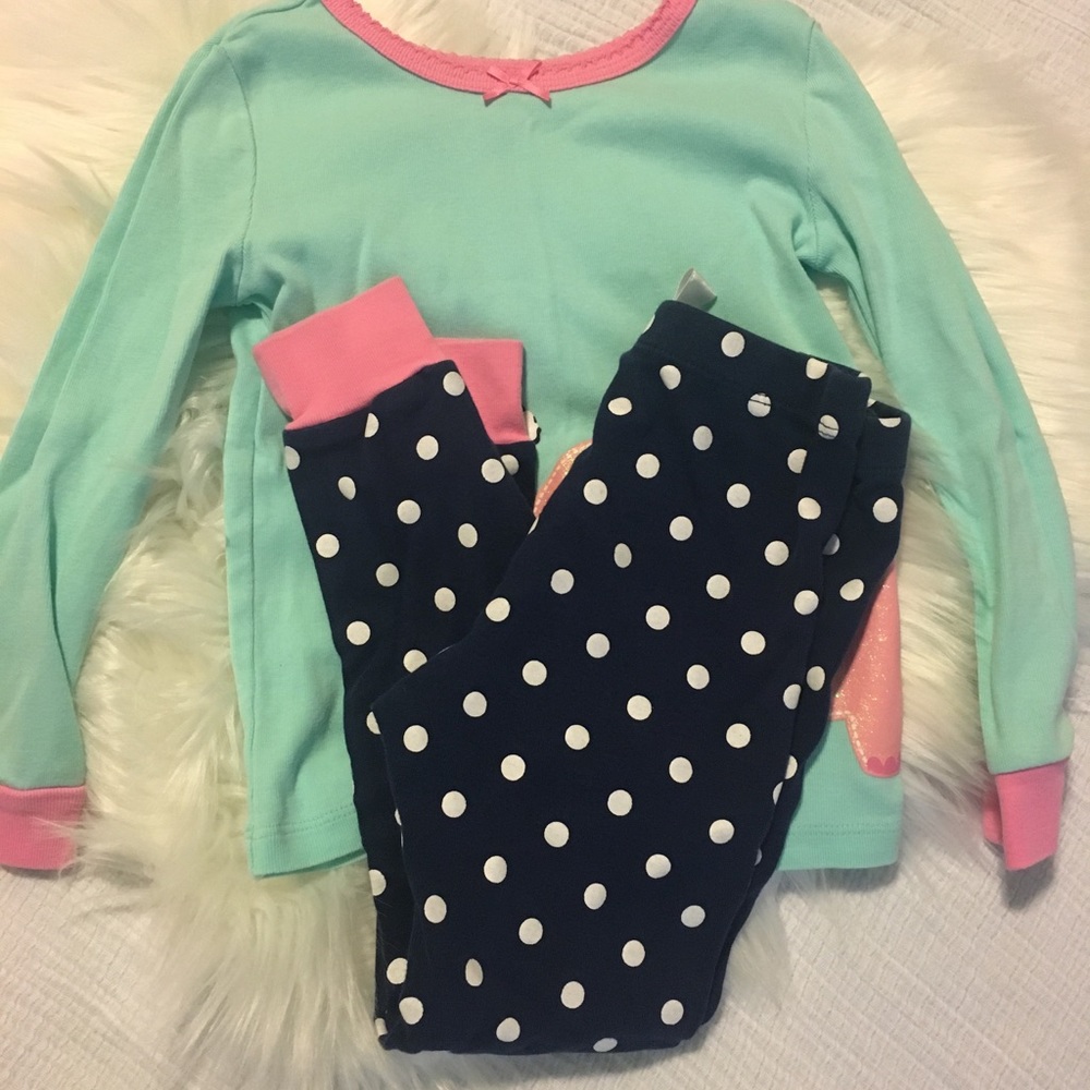 Set of Little Me Pajamas - Picture 4 of 5